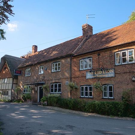 ディドコット The Red Lion Pub & Kitchen Bed & Breakfast エクステリア 写真